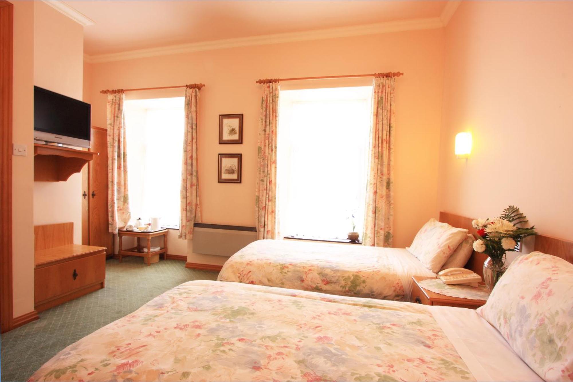 Rathbaun Hotel Лисдунварна Экстерьер фото